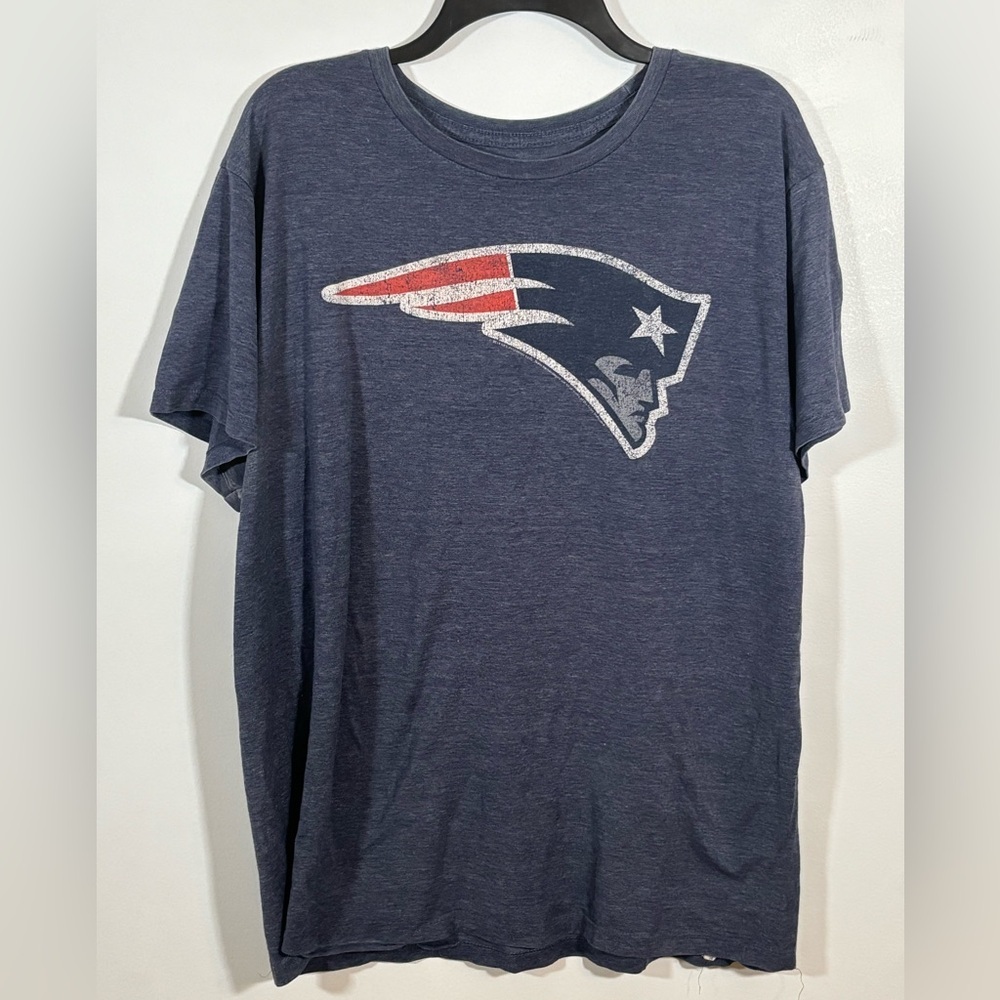 NFL New England Patriots Team Apparel Men’s XL Navy Graphic T-Shirt